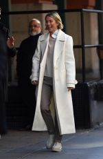JULIANNE HOUGH Out with a Mystery Man in New York 12/03/2024