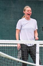 KATE BOSWORTH and Justin Long Enjoy a Game of Pickleball at a Local Park 12/27/2024