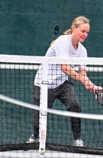KATE BOSWORTH and Justin Long Enjoy a Game of Pickleball at a Local Park 12/27/2024