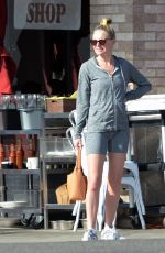KATE BOSWORTH and Justin Long Head to The Pickleball Courts in Los Angeles 12/23/2024