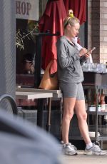 KATE BOSWORTH and Justin Long Head to The Pickleball Courts in Los Angeles 12/23/2024
