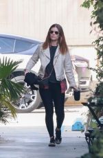 KATE MARA Heading to Pilates Class for a Morning Workout 12/27/2024