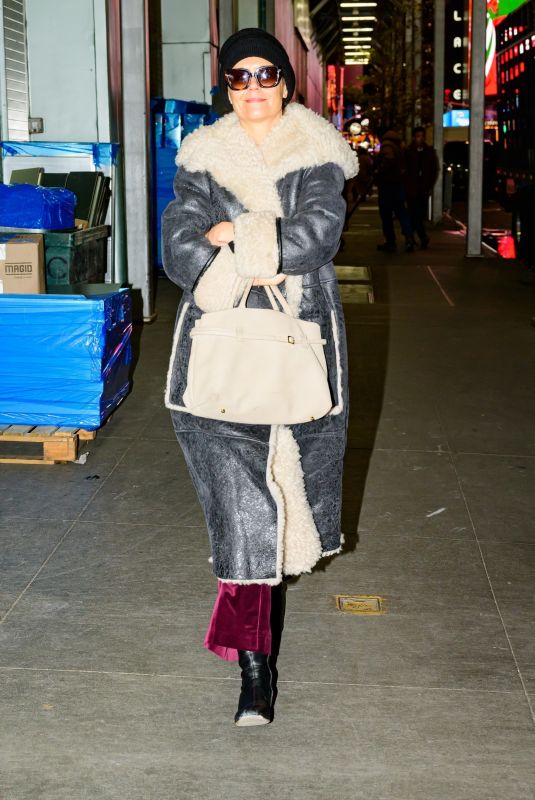 KATIE HOLMES Leaves Barrymore Theatre in New York 12/05/2024
