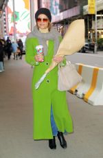 KATIE HOLMES Out with a Bouquet of Flowers in New York City 12/15/2024