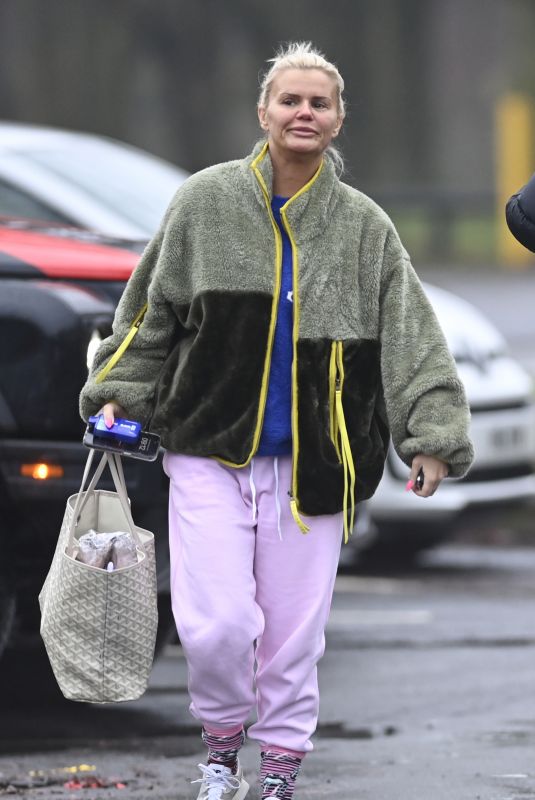 KERRY KATONA Arrives at Cinderella Panto at Memorial Court in Northwich 12/28/2024