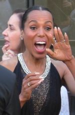KERRY WASHINGTON and Tyler Perry Laugh After Spotting a Madea Look-alike in Hollywood 12/02/2024