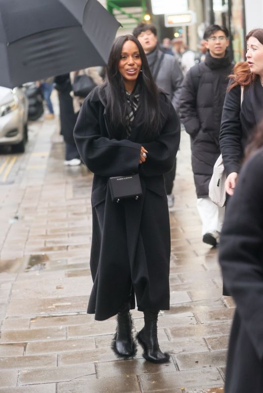 KERRY WASHINGTON Out and About in New York 12/13/2024