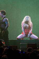 KESHA SEBERT Performs at Hot 99.5