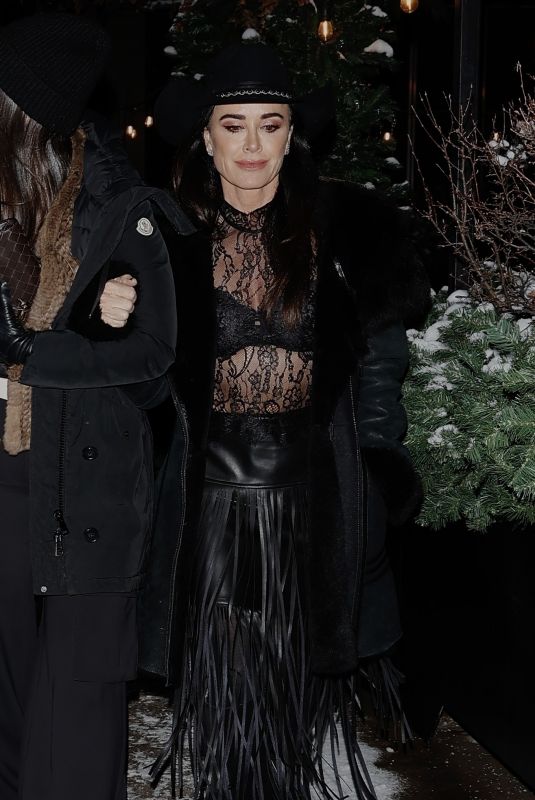 KYLE RICHARDS Out for Dinner with Her Daughters in Aspen 12/26/2024