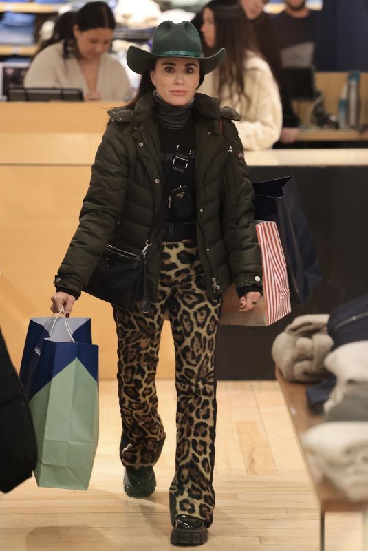 KYLE RICHARDS Out Shopping in Aspen 12/22/2024