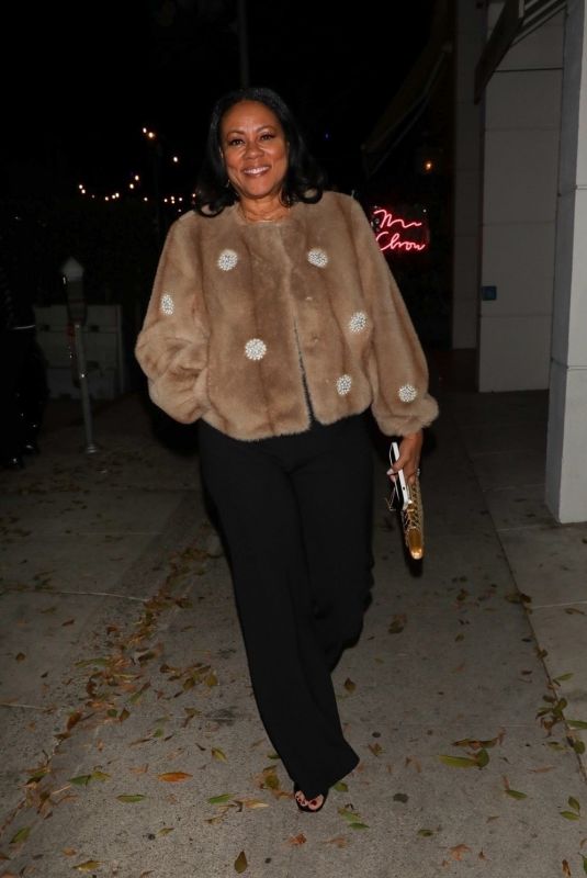 LELA ROCHON Enjoys Christmas Eve Dinner with Family 12/24/2024