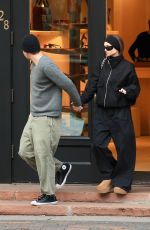 LENI KLUM and Aris Rachevsky Shopping for Gifts at Bottega Veneta in Aspen 12/23/2024
