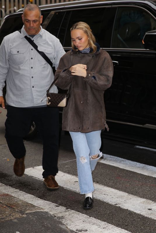 LILY-ROSE DEPP Arrives at Kelly Clarkson Show in New York City 12/17/2024