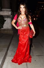 LIZZIE CUNDY Arrives at Mandarin Oriental Hotel in London 12/01/2024
