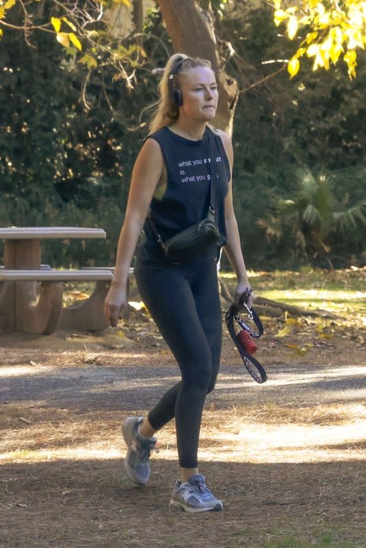 MALINAKERMAN Out Hiking at Griffith Park 12/10/2024