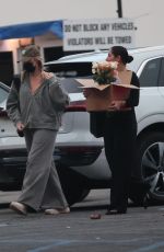 MARGOT ROBBIE Arrives at Her Office in Los Angeles 12/01/2024