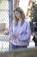 MARY ELIZABETH WINSTEAD Filming Remake of The Hand That Rocks the Cradle 12/19/2024