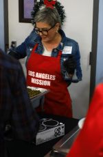 NICOLE EGGERT Serves Holiday Meals for Homeless at LA Mission in Los Angeles 12/20/2024