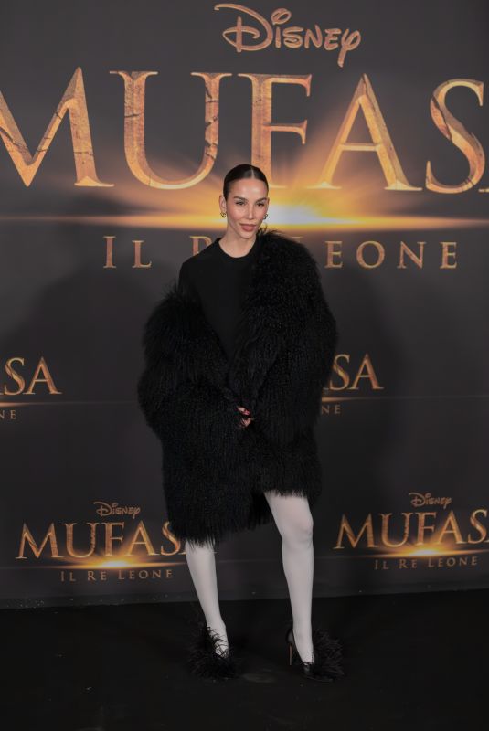 PAOLA DI BENEDETTO at Mufasa: The Lion King Premiere in Milan 12/17/2024