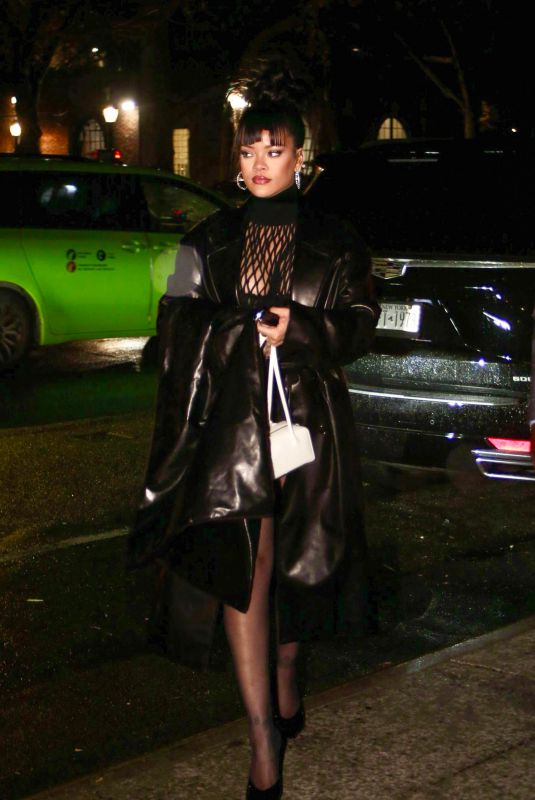 RIHANNA Leaves a Party in New York City 12/04/2024