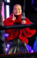 RITA ORA Rehearses as Co-host of Dick Clark