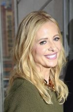 SARAH MICHELLE GELLAR Arrives at Drew Barrymore Show in New York 12/11/2024