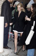 SARAH MICHELLE GELLAR Arrives at Live with Kelly and Mark 12/10/2024