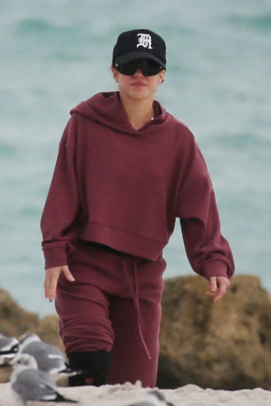 SHAKIRA Out at a Beach on Christmas Day in Miami 12/25/2024
