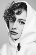 SOPHIE SKELTON for Flaunt Magazine, December 2024