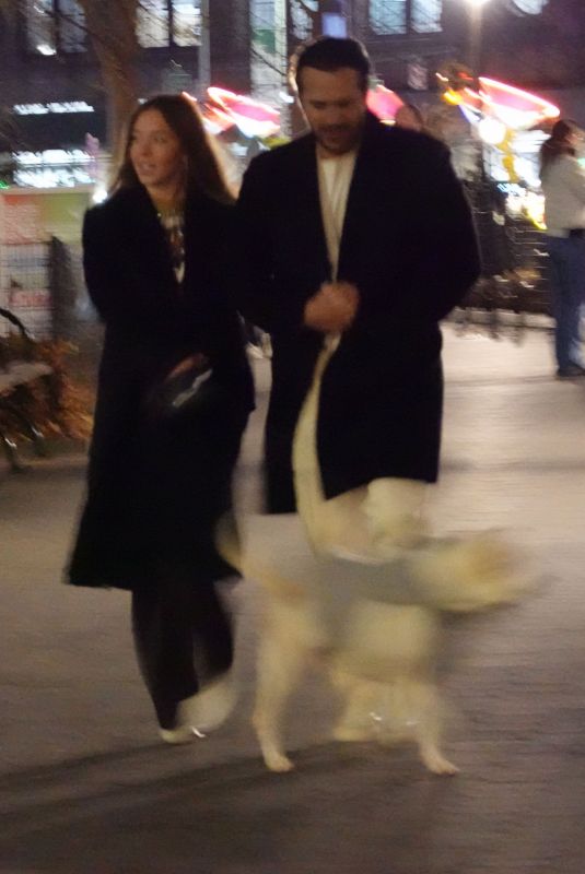 SYDNEY SWEENEY and Jonathan Davino Out with Their Dog in Madison Square Park in New York 12/15/2024