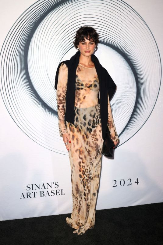 TAYLOR HILL at Sinan