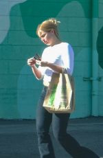 ADDISON RAE Out for Lunch with a Mystery Man in Los Angeles 01/21/2025