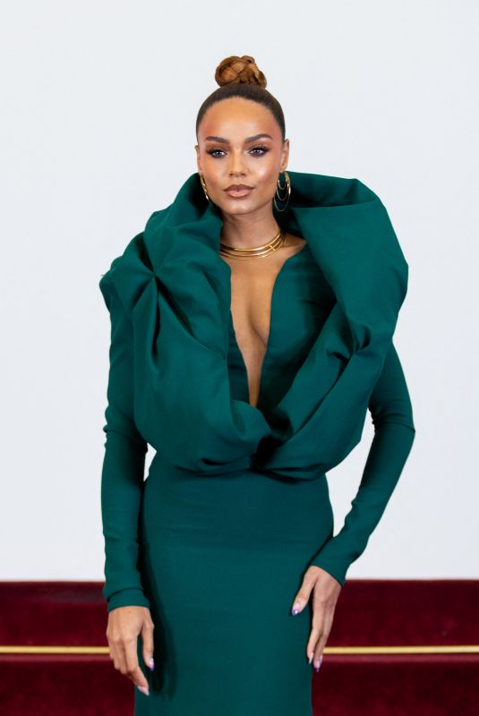 ALICIA AYLIES at PFW Stephane Rolland HC Photocall in Paris 01/28/2025