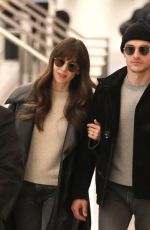 ALISON BRIE and Dave Franco Arrives at Airport in Los Angeles 01/28/2025