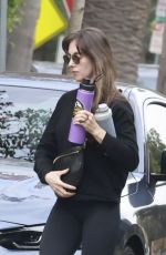 ALISON BRIE Arrives at a Gym in Los Angeles 01/03/2025