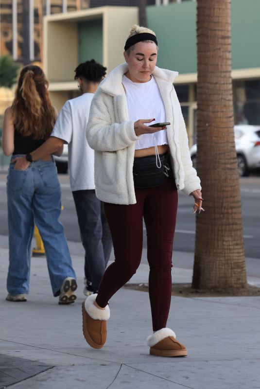 AMANDA BYNES Out and About in Las Vegas 01/02/2025