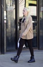 AMANDA BYNES Out with a Friend in Los Angeles 01/12/2025
