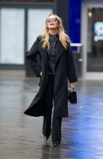 AMANDA HOLDEN Leaves Her Heart Breakfast Radio Show 01/15/2025