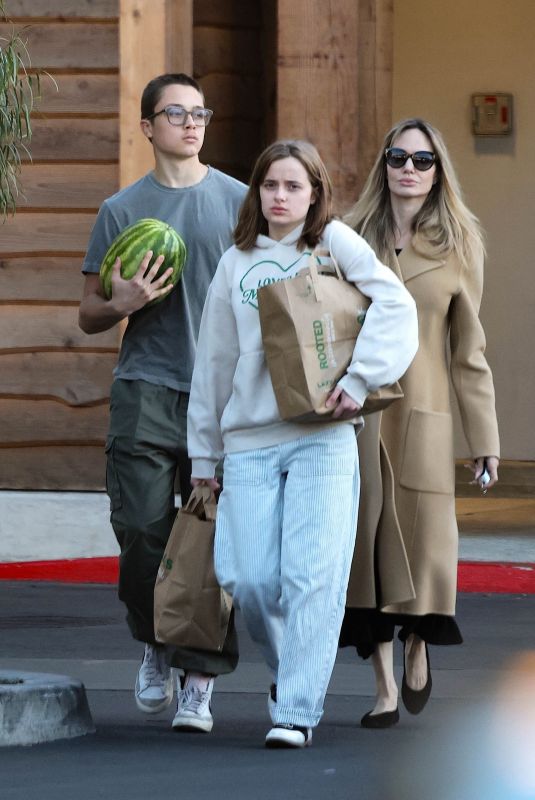 ANGELINA JOLIE Oit for Grocery Shopping with Her Children at Lazy Acres 01/14/2025