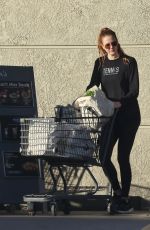 ANNA OSCEOLA Shopping at Local Grocery Store in Los Feliz 01/14/2025