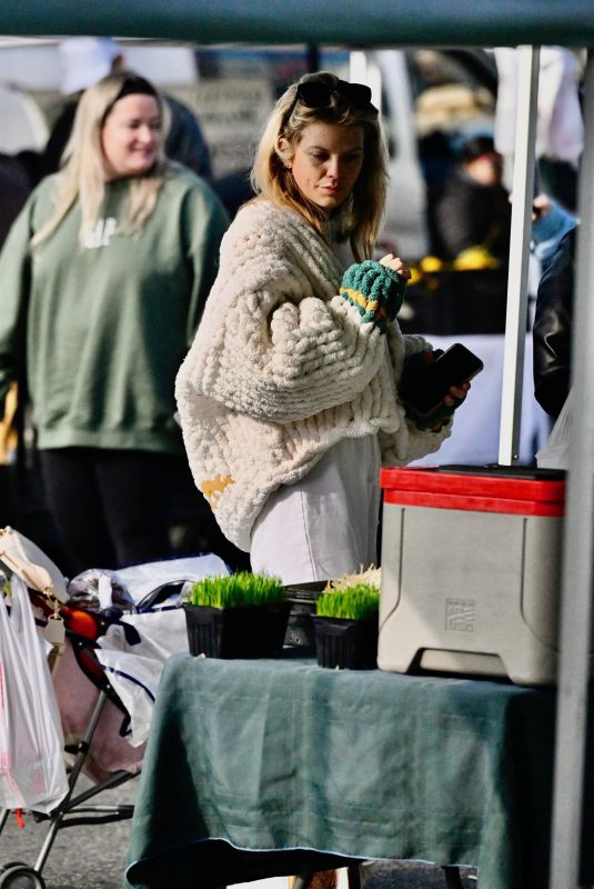 ANNALYNNE MCCORD Out Shopping with a Friend at Farmers Market in Los Angeles 01/19/2025