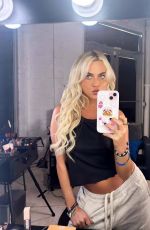 ANNE WINTERS - Instagram Photos 01/16/2025