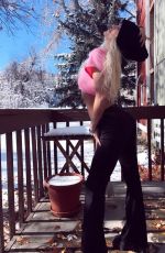 ANNE WINTERS - Instagram Photos 01/16/2025