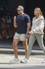 ARYNA SABALENKA Picks up Her Uber Eats Order in Melbourne 01/11/2025