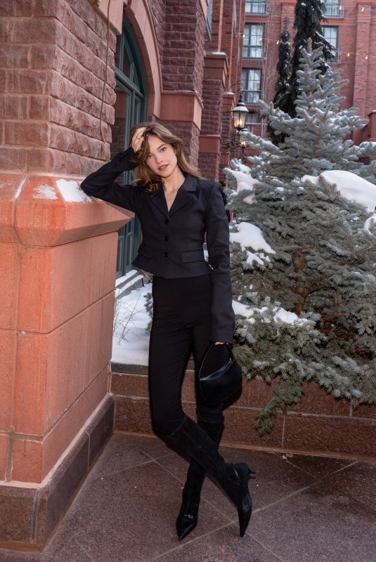 BARBARA PALVIN at Revolve x The Snow Lodge Apres Ski with Bedouin in Aspen 01/18/2025