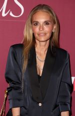 CAROLINE BUADINO at 2025 Golden Globes WWD Style Awards at Four Seasons Hotel Los Angeles 01/03/2025
