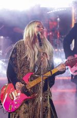 CARRIE UNDERWOOD at Times Square New Year
