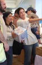 COBIE SMULDERS Helping with LA Fire Relief Donations at Babylist in Los Angeles 01/21/2025