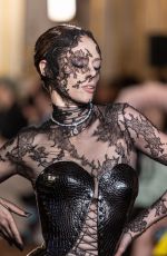COCO ROCHA Walks Runway at Yuima Nakazato Haute Couture Spring-Summer 2025 Show at Paris Fashion Week 01/30/2025