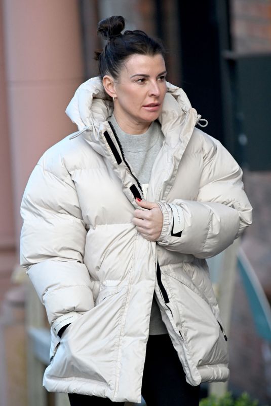 COLEEN ROONEY Arrives at Morning Pliates Class in Alderley Edge 01/24/2025